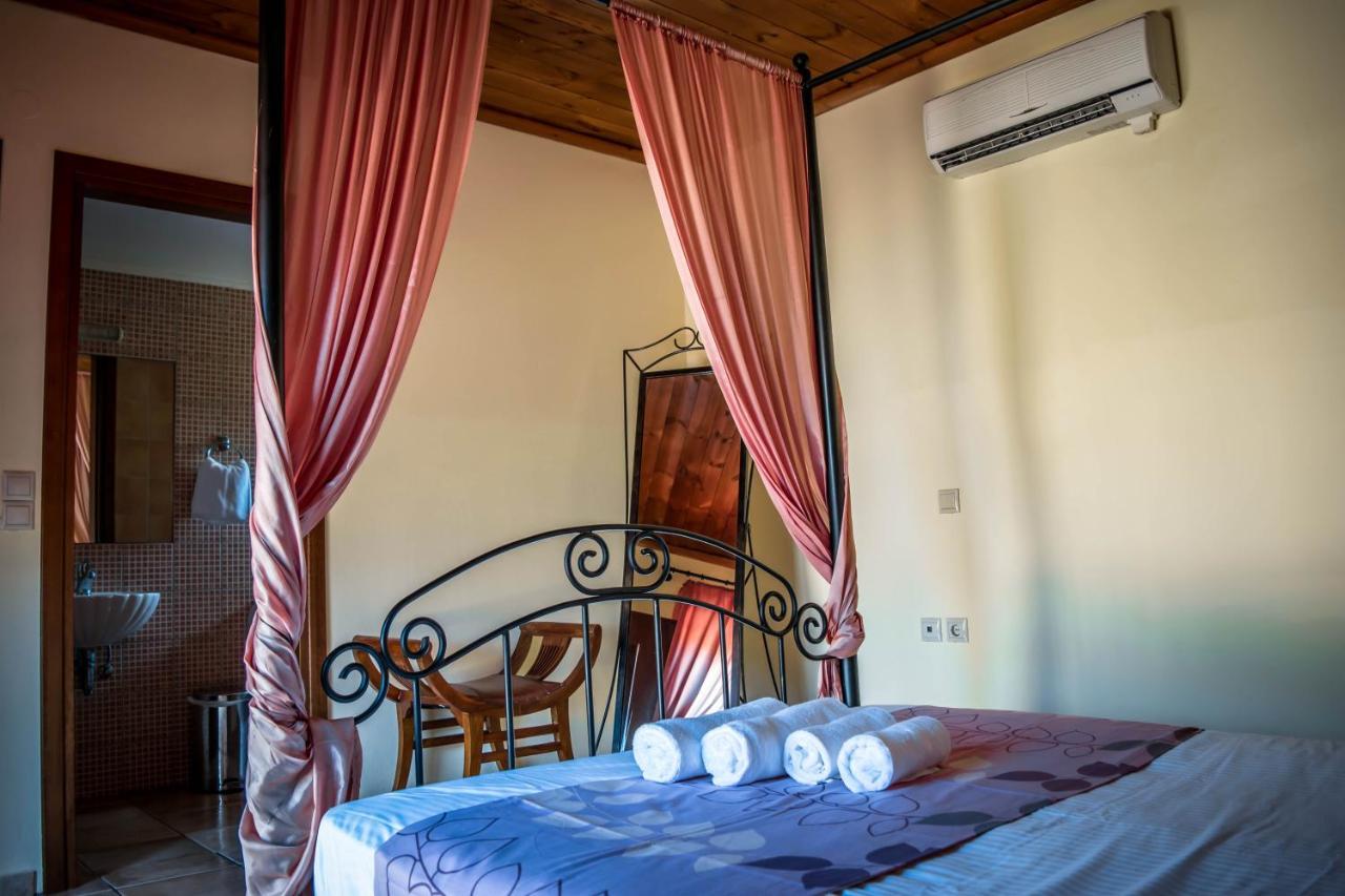 Niriides Villas Old Listing Hersónissos Extérieur photo
