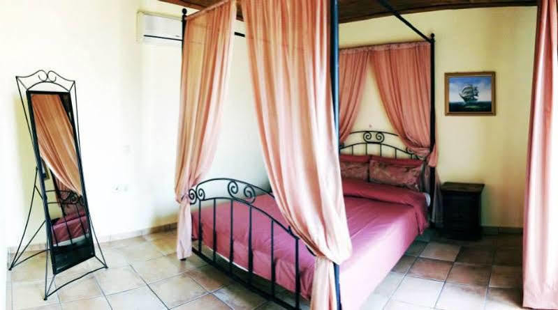 Niriides Villas Old Listing Hersónissos Extérieur photo
